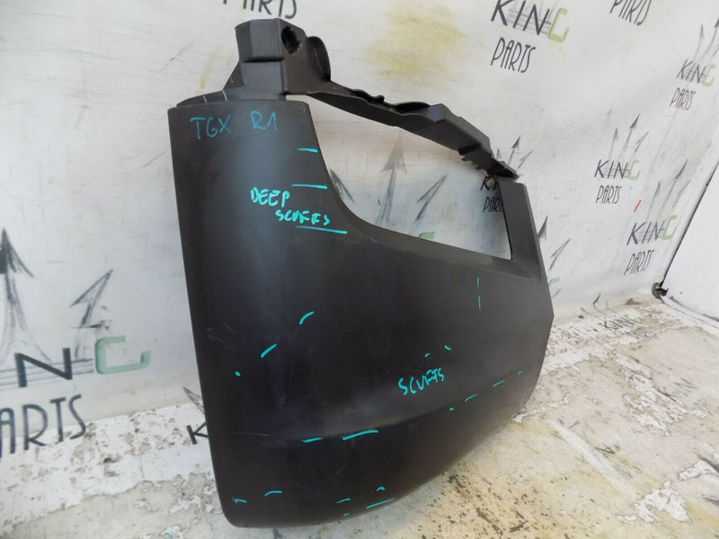 MAN TGX EURO 6 2020-ON RIGHT BUMPER CORNER UPPER NO PAINT OEM 171136490100