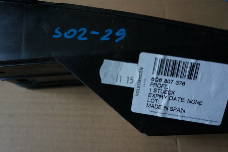 VW Polo 9N 2002-2009 Rear Bumper Right Support Bracket Holder 6Q6807376 /S02-29