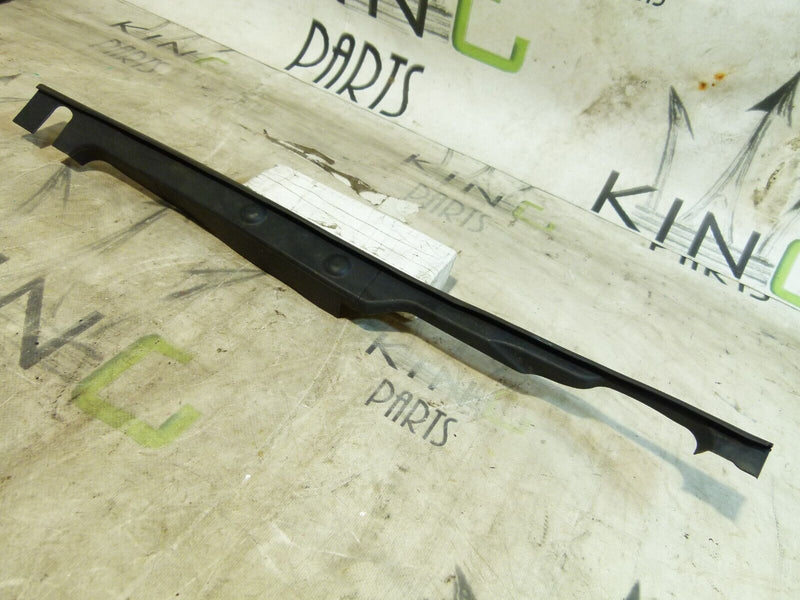 AUDI A4 S4 8W B9 2016-ON REAR RIGHT WING FENDER COVER TRIM 8W0820582