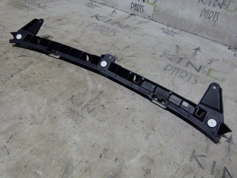 VAUXHALL CORSA D 2006-14 REAR BUMPER CENTRE HOLDER GENUINE 13179908