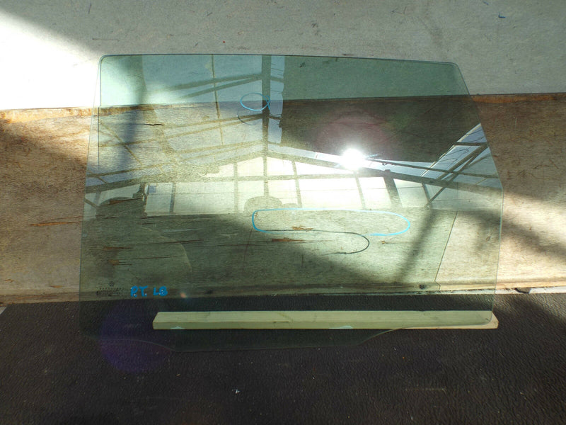 Chrysler PT Cruiser 01-07 Wagon Rear Door Window Glass Left Passenger Side O/S