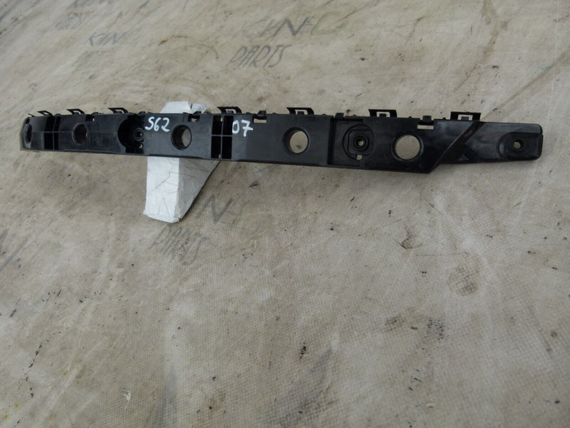 NISSAN X-TRAIL 2014-2017 REAR BUMPER RIGHT BRACKET GENUINE 852204CE0A