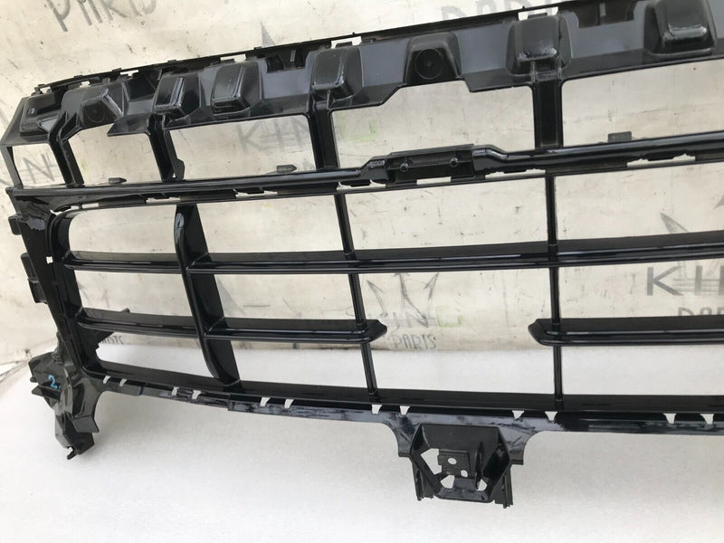 PORSCHE CAYENNE MK3 E3 TURBO GT 18-23 FRONT BUMPER RADIATOR GRILE *RADAR HOLE