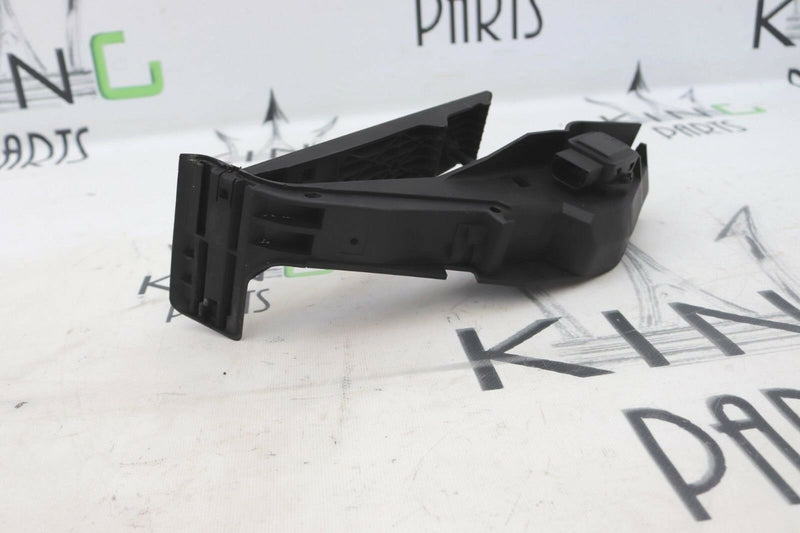 BMW X5 E53 2000-2006 4.4L V8 ACCELERATOR GAS THROTTLE PEDAL RHD 685264401 *3