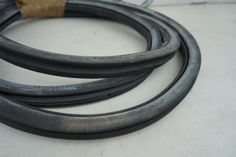 AUDI A4 (B8) 2008-2015 5DR SALOON REAR LEFT SIDE DOOR RUBBER WATER SEAL