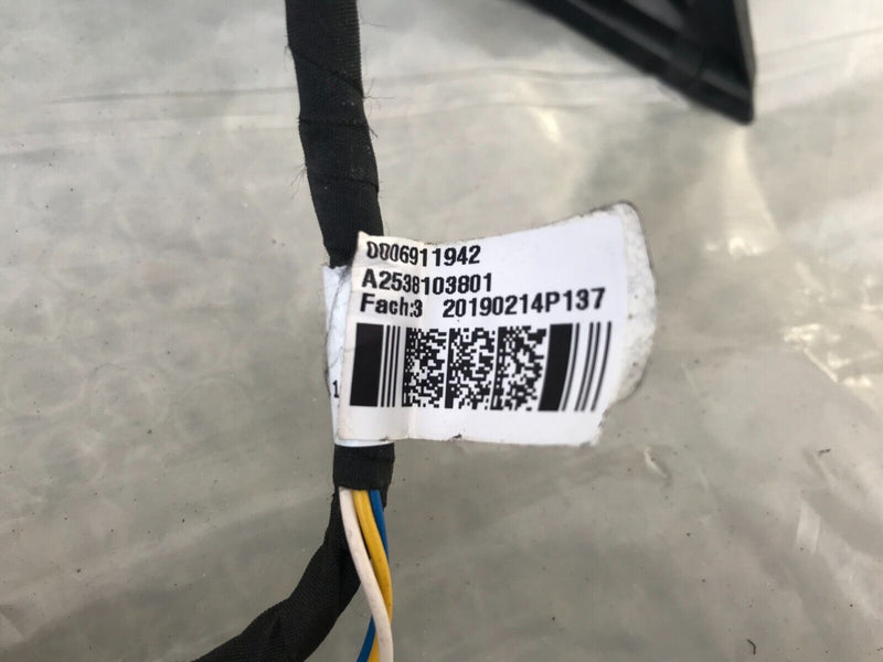 MERCEDES GLC X253 2016-2021 GENUINE RIGHT DRIVER SIDE WING MIRROR A2538103801