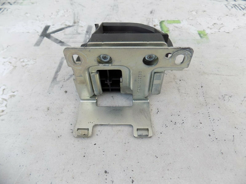 BMW 5 SERIES F11  RIGHT BOOT LOAD COVER SUPPORT BRACKET HOLDER RH 9168473