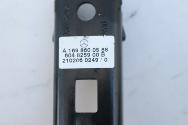 MB B CLASS W245 2006-11 FRONT RIGHT/ LEFT SEAT BELT HEIGHT ADJUSTER A1698600588