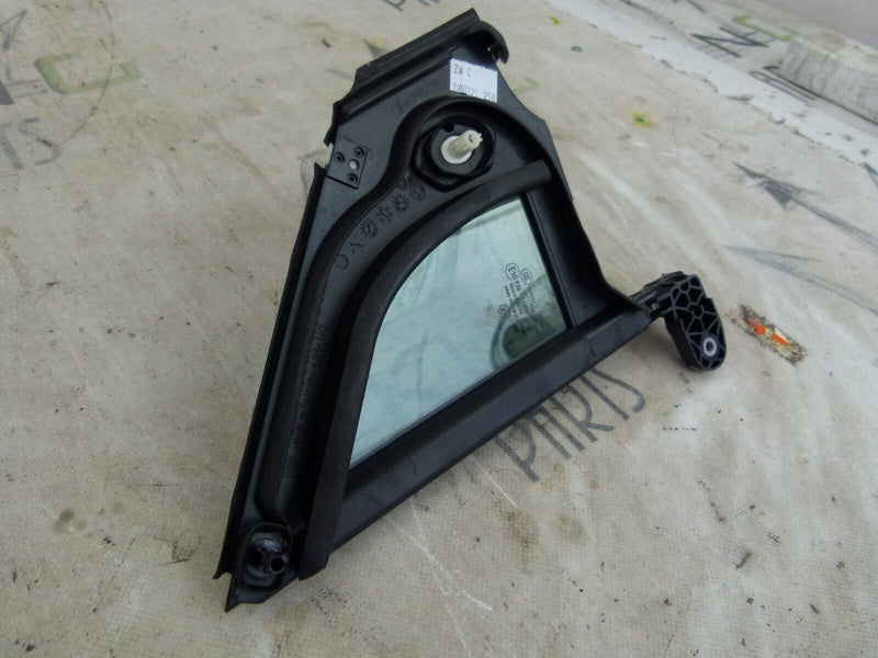 VOLKSWAGEN ID.3 2019-ON FRONT LEFT WINDOW TRIANGLE GENUINE 43R01390