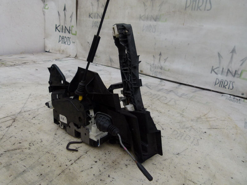 MERCEDES C W204 2007-11 FRONT RIGHT DOOR LOCK MECHANISM GENUINE A2047600634 W204