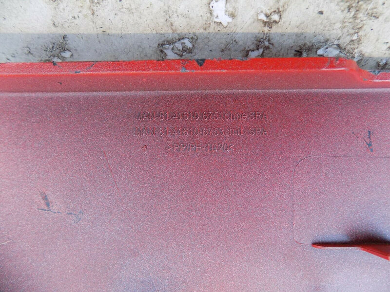 MAN TGX EURO 6 2020-ON LEFT BUMPER CORNER HEADLIGHT SURROUND RED MAN-8141610