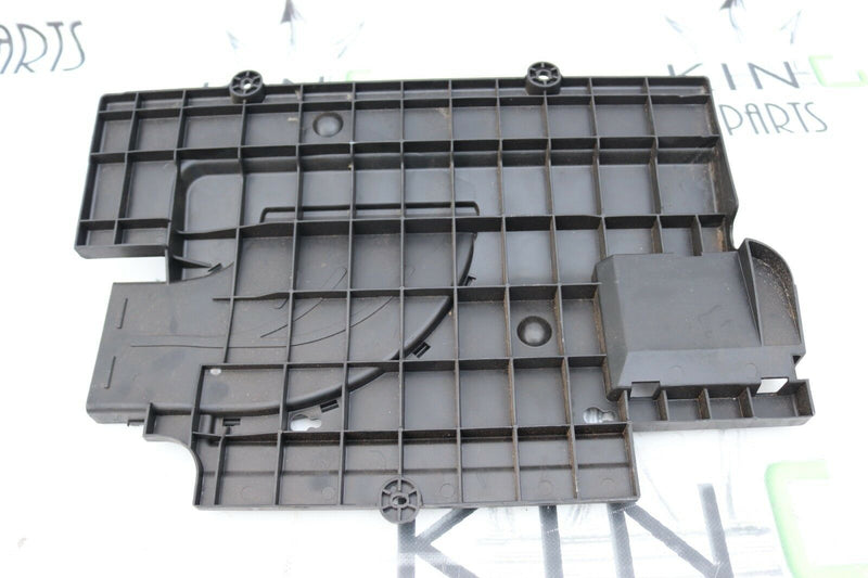 MB B CLASS W245 2006-2011 FRONT RIGHT SIDE AIR DUKT COVER PANEL A1698310245