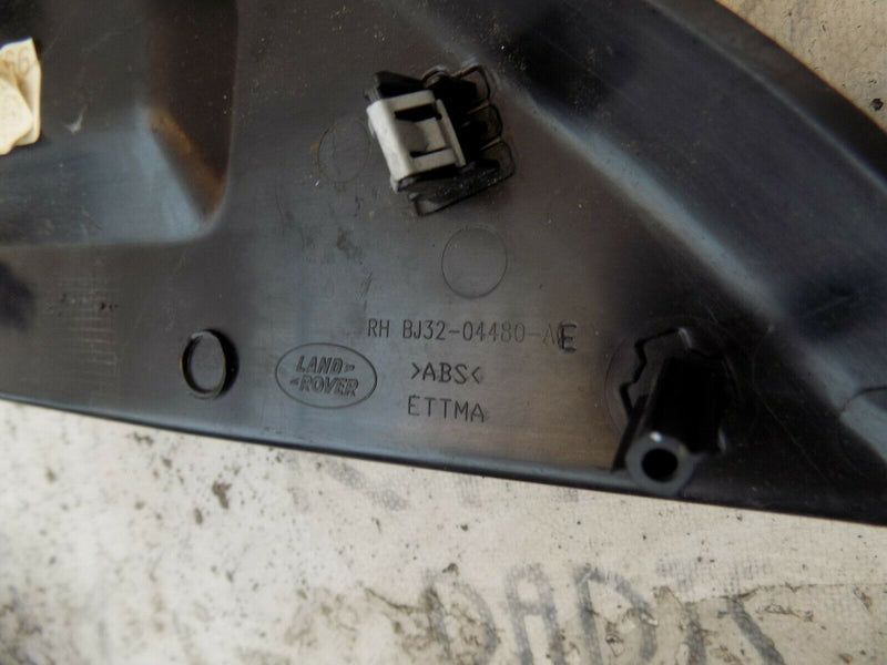 LAND ROVER RR EVOQUE L538 2012-2019 DASHBOARD END TRIM RIGHT SIDE BJ32-04480-AE