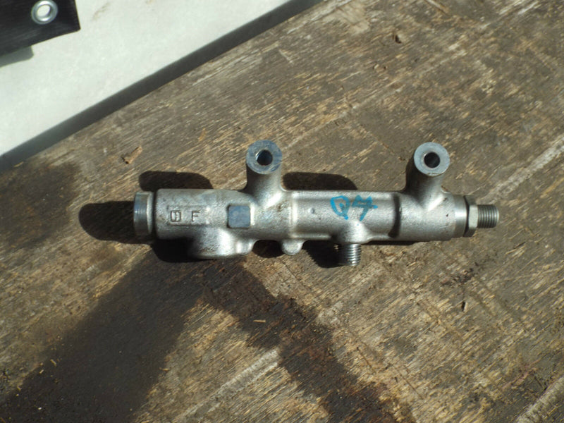 Audi Q7 Q5 2011-2015 3.0 TDI Left Fuel Rail 059130089BT