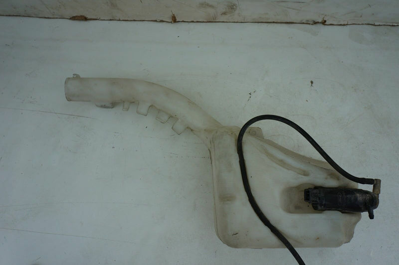 FORD FIESTA MK6 2002-2008 WINDSCREEN WASHER BOTTLE AND PUMP - S34-14