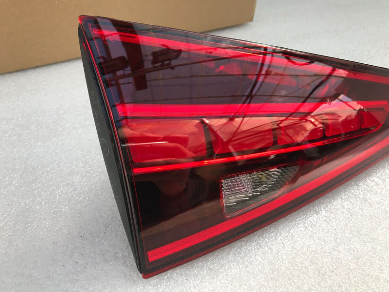 MERCEDES W206 ESTATE 2021-ON *10PIN REAR TAIL LIGHT LEFT PASSENGER A2069060901