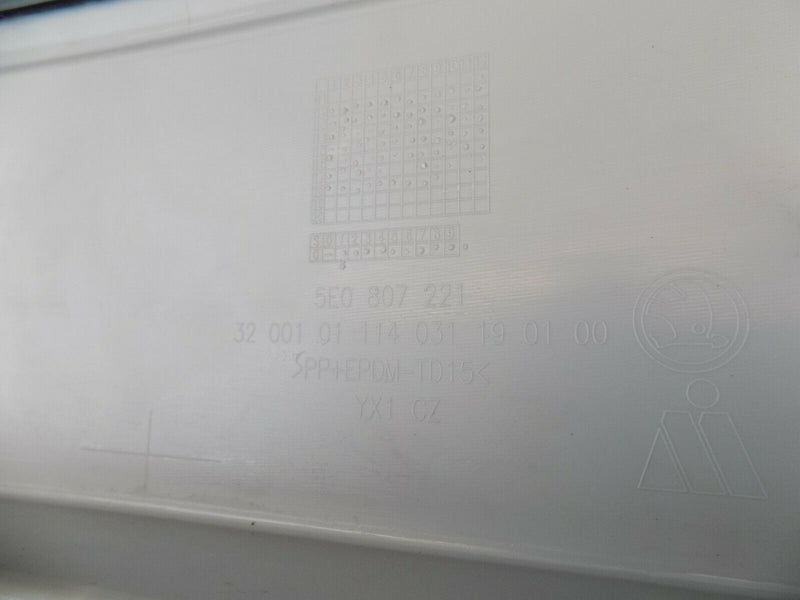 SKODA OCTAVIA III MK3 2013-2016 FRONT BUMPER *NO PAINT GENUINE 5E0807221