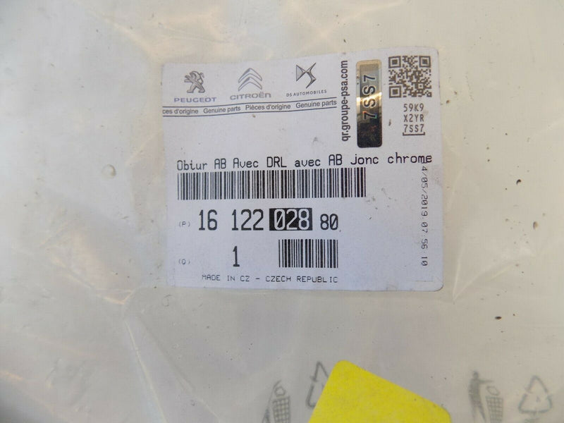 PEUGEOT 108 2014-ON FRONT RIGHT FOG LIGHT SURROUND TRIM 81481-0H150 /S56-10