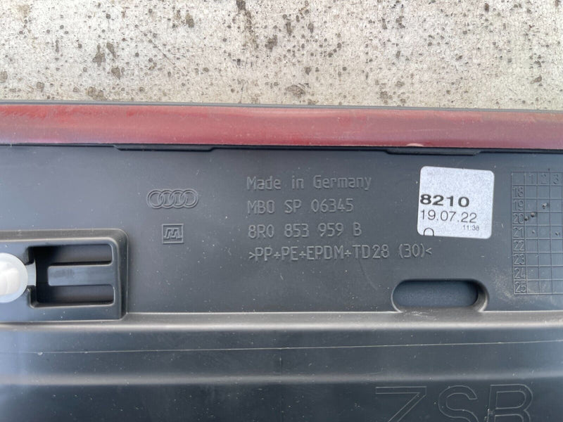 AUDI Q5 2008-2017 FRONT LEFT DOOR MOULDING TRIM 8R0853959B