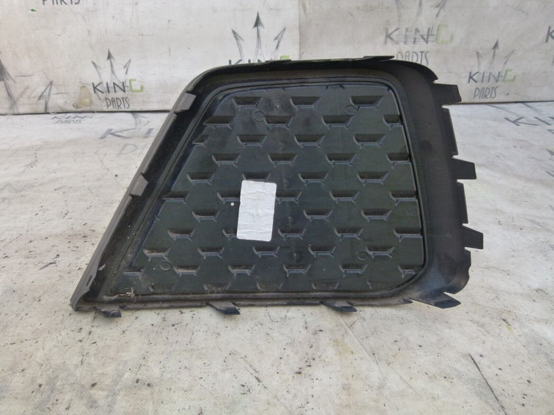 AUDI A1 GB SPORTBACK 2018-ON RIGHT FOG LIGHT GRILLE GENUINE 82A807682