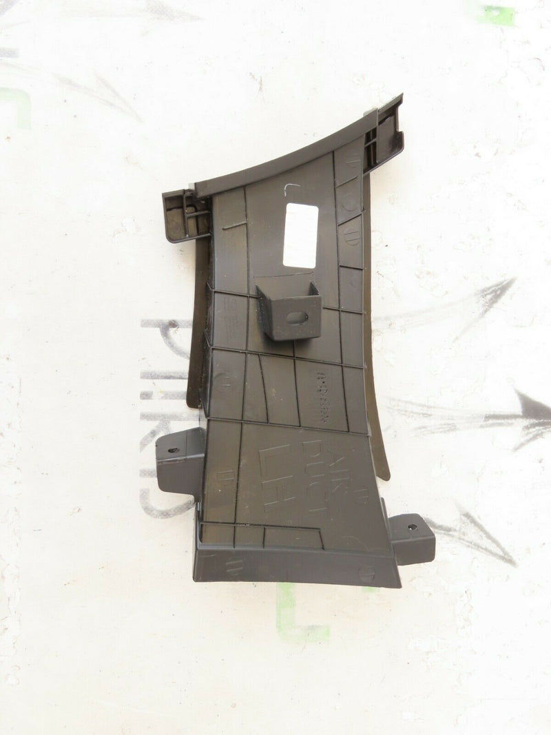HYUNDAI i30 2018-ON FASTBACK AIR DUC CURTAIN GUIDE LEFT *NEW* 86567-G4AA0