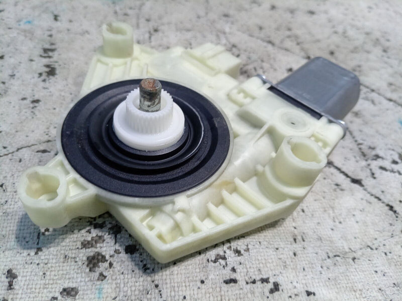 MERCEDES W205 2014-2021 WINDOW MOTOR REGULATOR FRONT LEFT PASSENGER SIDE