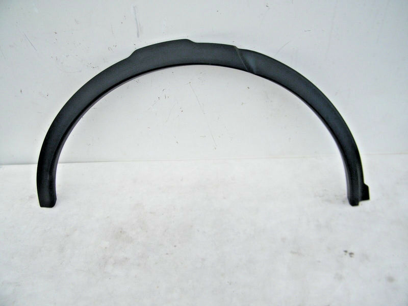 Land Rover Discovery 2015-2016 Sport Fender Rear Right Wing Molding C8C9E (W27)