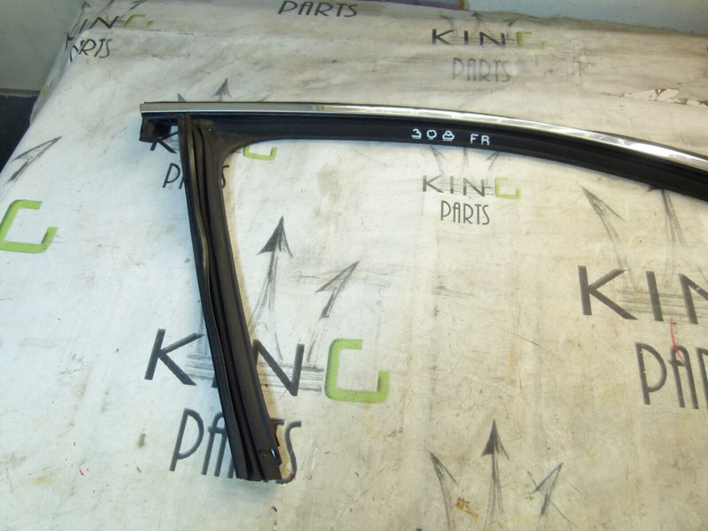 PEUGEOT 308 SW ESTATE 2017-21 FRONT RIGHT DOOR RUBBER SEAL 967789388