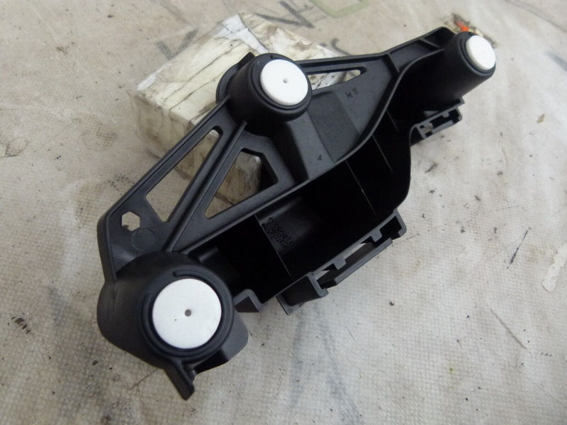 VAUXHALL CORSA E 2014-19 REAR BUMPER RIGHT SIDE BRACKET GENUINE 13399581