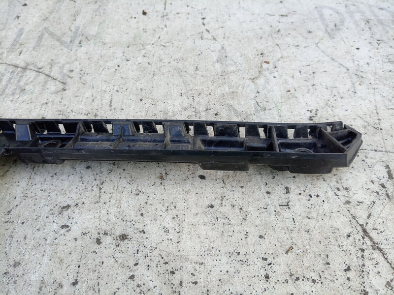 MERCEDES C CLASS W205 2014-21 REAR BUMPER LEFT GUIDE MOUNT BRACKET A2058801702 #