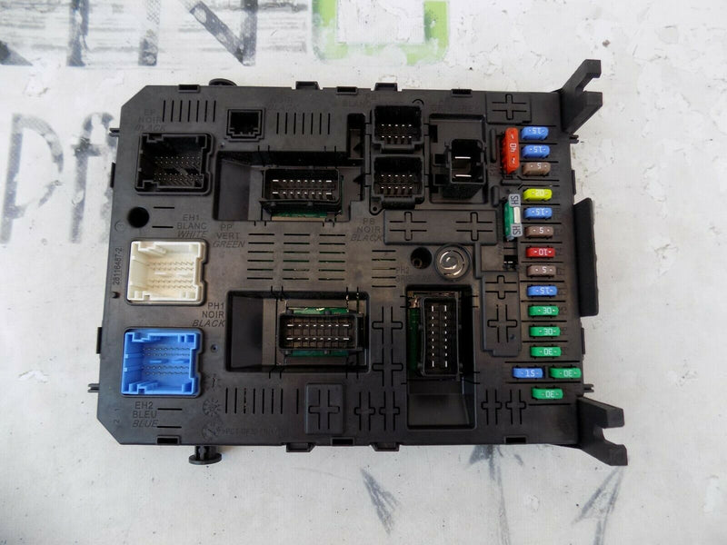 PEUGEOT 3008 2008-2016 1.6 HDI INTERIOR FUSE RELAY BOX 9678476880 *N