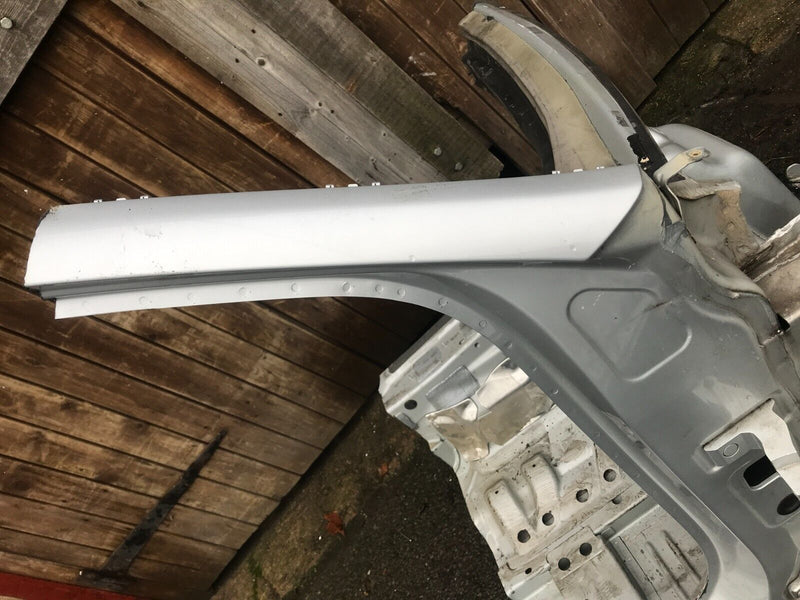 MERCEDES GLC X253 16-22 RIGH SIDE FRONT END BODY QUARTER PANEL PILLAR A CHASSIS