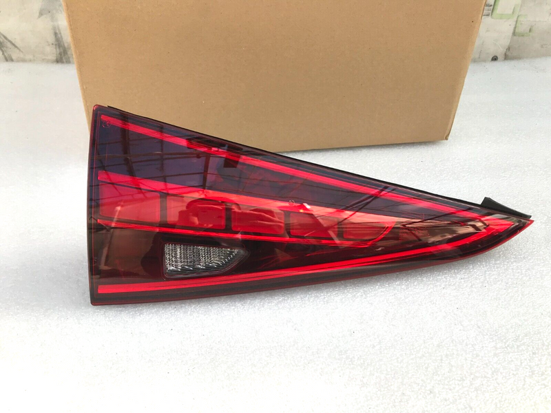 MERCEDES W206 ESTATE 2021-ON *10 PIN REAR TAIL LIGHT LEFT PASSENGER A2069060901
