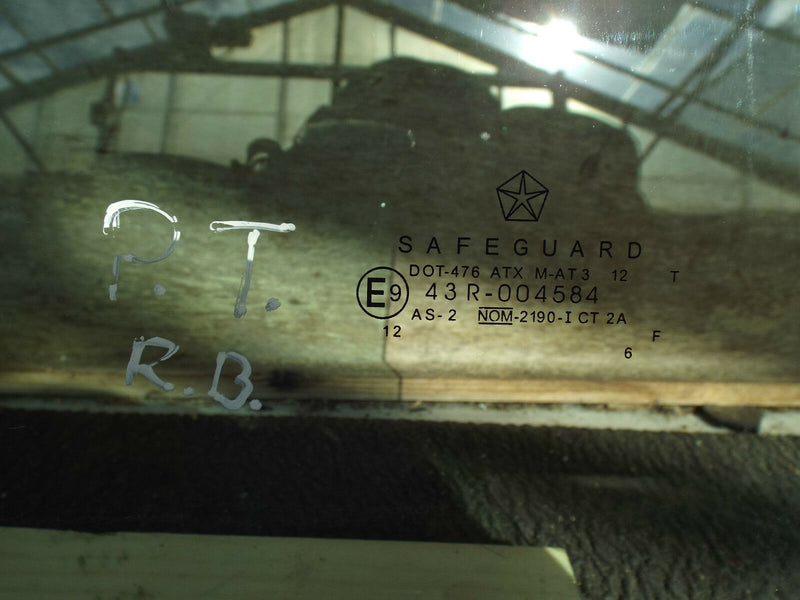 Chrysler PT Cruiser 01-07 Wagon Rear Door Window Glass Right Driver Side O/S