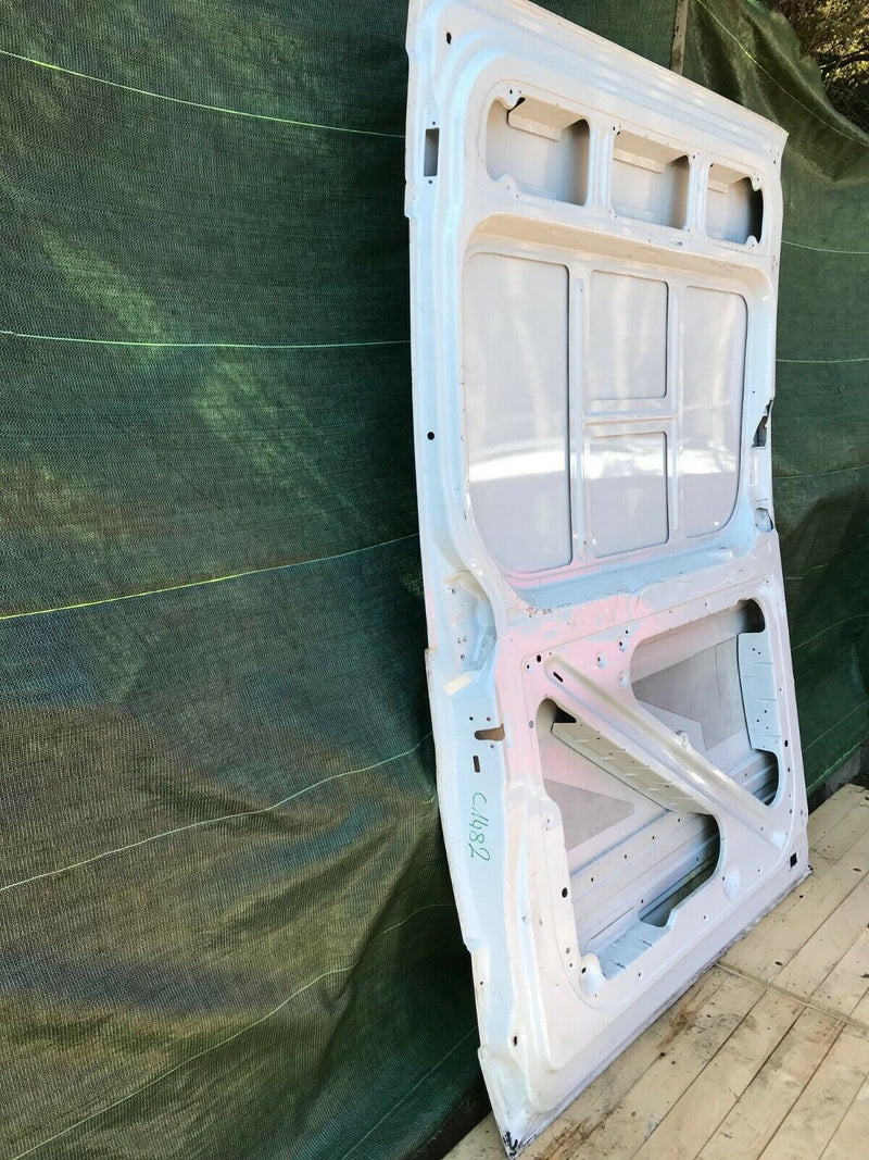 MERCEDES SPRINTER 907 910 2018-ON LEFT PASSENGER SIDE SLIDING DOOR PANEL
