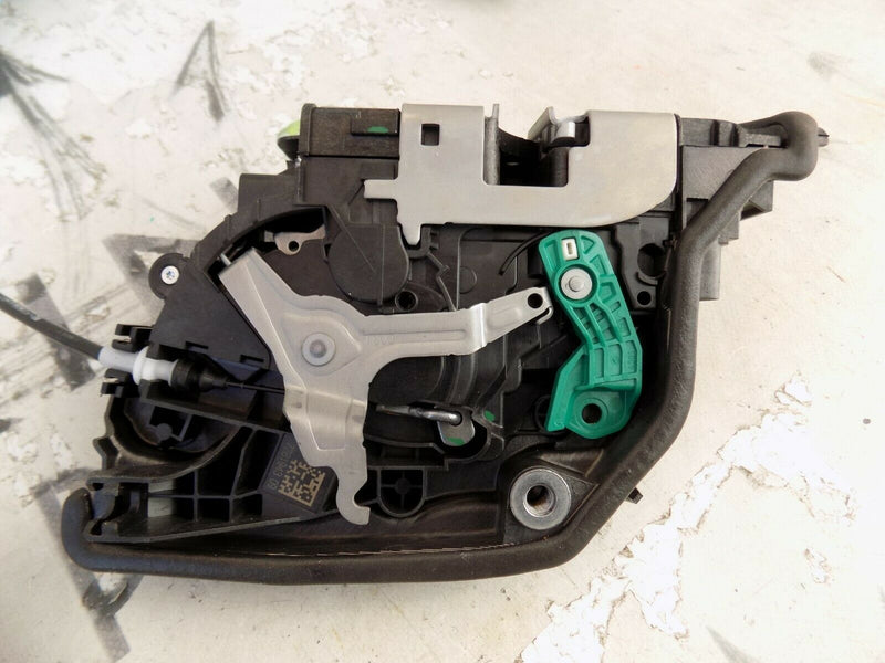 MINI COUNTRYMAN F60 2017-ON REAR LEFT DOOR LOCK MECHANISM HANDLE BRACKET *1