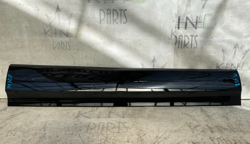 LAND ROVER DISCOVERY L462 2017-ON FRONT LEFT DOOR MOULDING TRIM HY3M21065