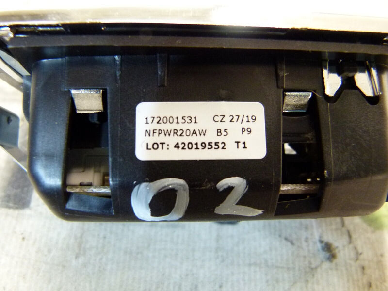 PEUGEOT 308 SW ESTATE 2017-21 REAR RIGHT DRIVER SIDE ROOF LIGHT 172001531