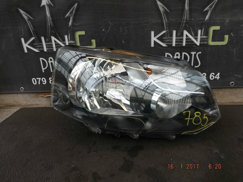 VW Transporter T5 Facelift 2010-2014 Headlamp Headlight Right Side O/S (785)