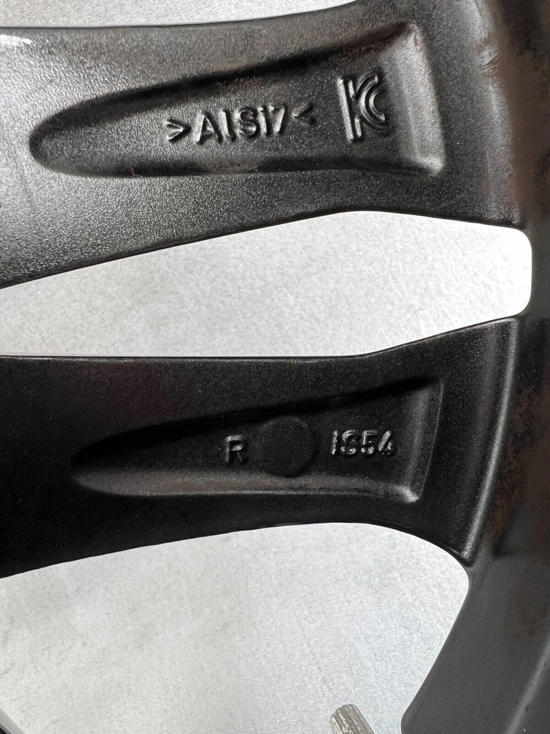 BMW F40 F44 ALLOY WHEEL WITH TYRE 7,5JX17H2 ET54 17" 6856087 225/45 R17