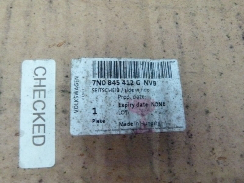 VW SHARAN MK2 2010-15 FRONT RIGHT WINDOW TRIANGLE GENUINE 7N0845412