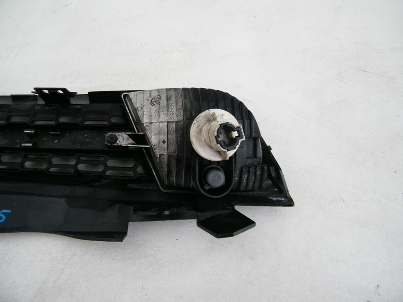 NISSAN MICRA MK3 2005-2007 LEFT FRONT BUMPER GRILL SURROUND 62330 BC400 (S17-25)