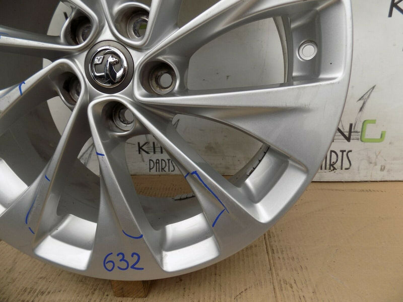 VAUXHALL ASTRA 17" INCH RIM ALLOY WHEEL 7.5J X17 IS44 SILVER 13409656
