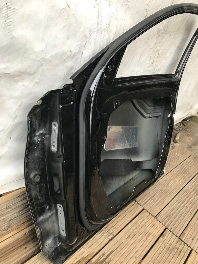 MERCEDES W205 GENUINE FRONT DOOR PANEL RIGHT DRIVER SIDE O/S