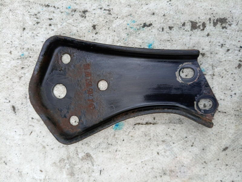 MERCEDES GLC X253 2.0 PETROL REAR SUBFRAME LEFT SIDE MOUNT BRACKET STOP PLATE