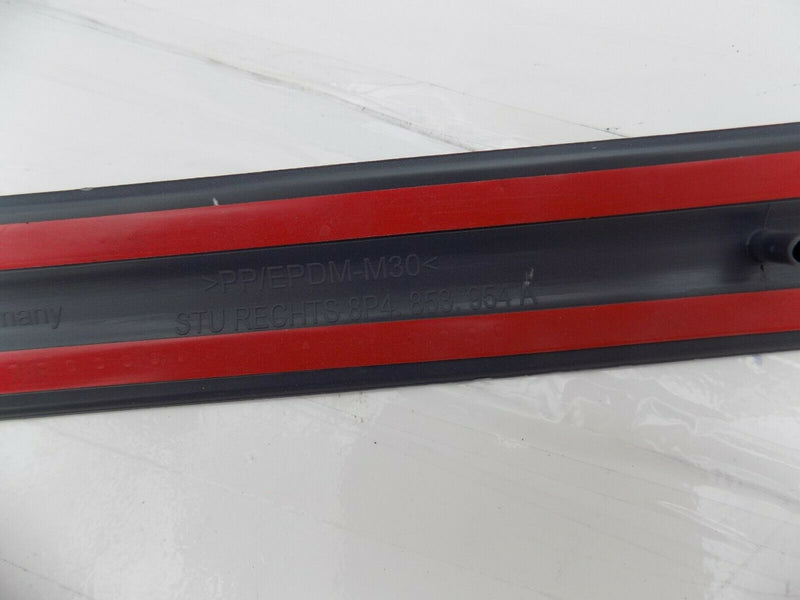 AUDI A3 RS3 SPORTBACK 2003-12 *NEW* FRONT RIGHT DOOR MOULDING TRIM  /B07-02