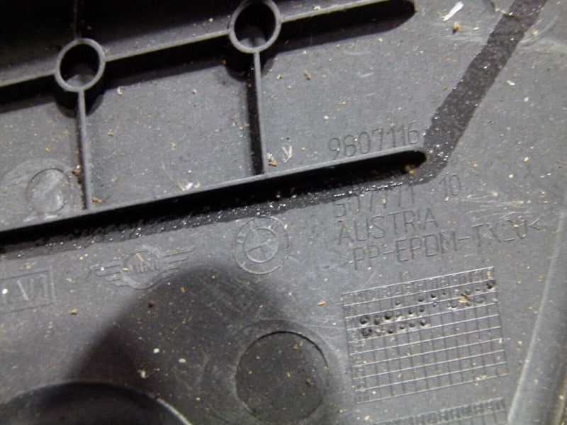 MINI COUNTRYMAN R60 2010-2014 BOOT RIGHT SIDE TRIM MOULDING GENUINE 9807116