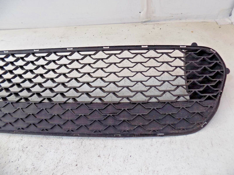 SUBARU IMPREZA WRX 2008-2012 FRONT BUMPER GRILLE OEM 57731CA120 (B01-08)