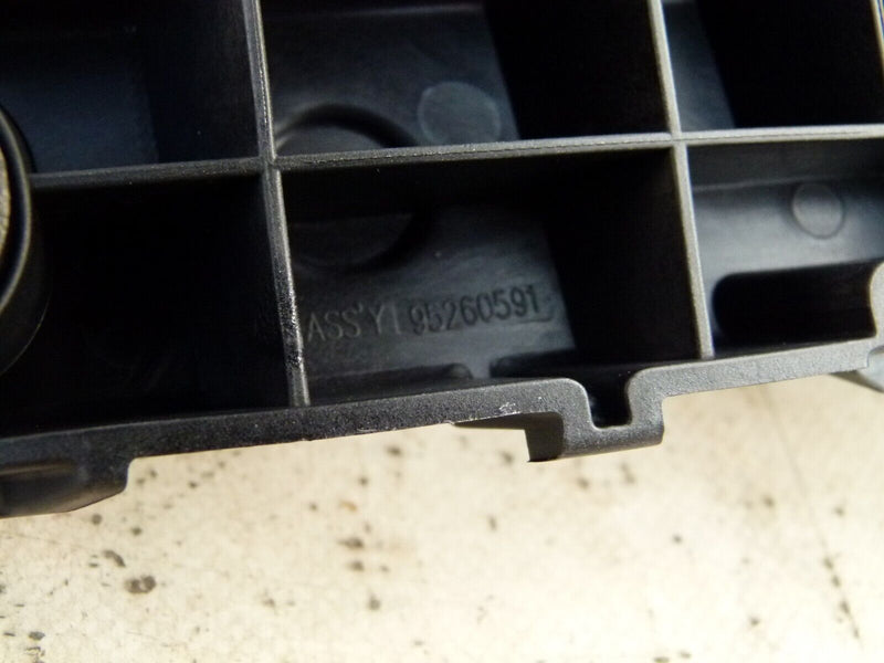 CHEVROLET CRUZE 2009-2013 REAR BUMPER LEFT BRACKET GENUINE 95260589