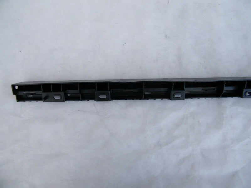 Volvo XC90 2016-17 Rear Bracket Trim Mudflaps N/SF 31395855 (V020)